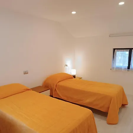 Casa Rosa 51 Holiday home Stresa